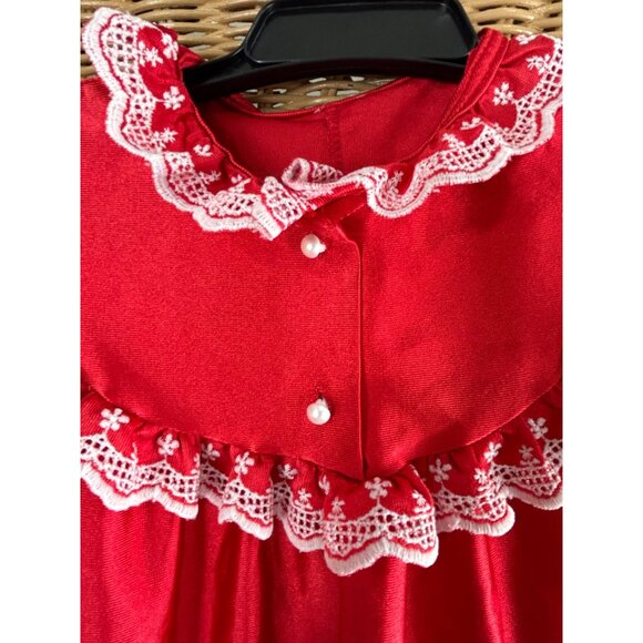 Vintage Red & White Lace Trimmed Girls' nightgown 2T - Picture 5 of 5